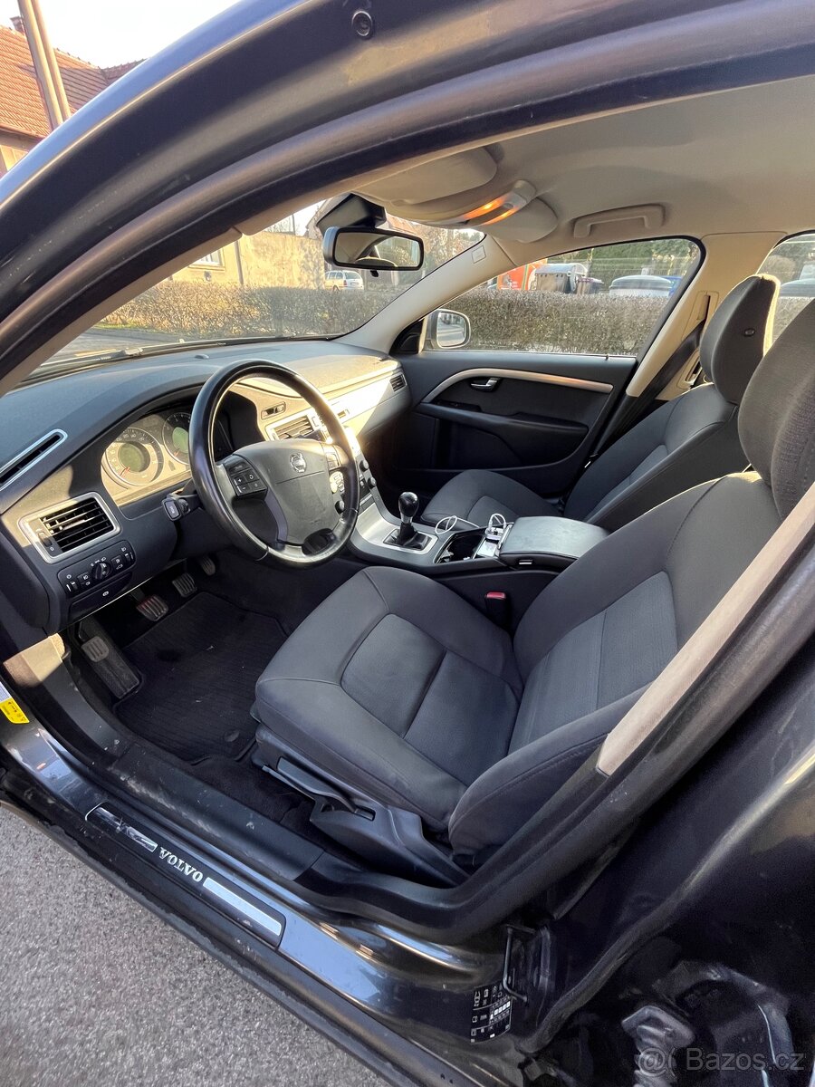 Volvo S80 2.4 D 120 kW - 7