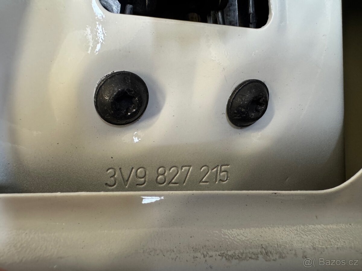 Páté dveře Superb 3 combi LF9E - 7