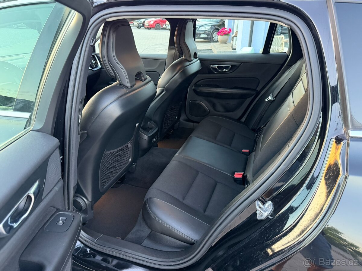 Volvo V60 D3 Momentum Pro A/T - 7