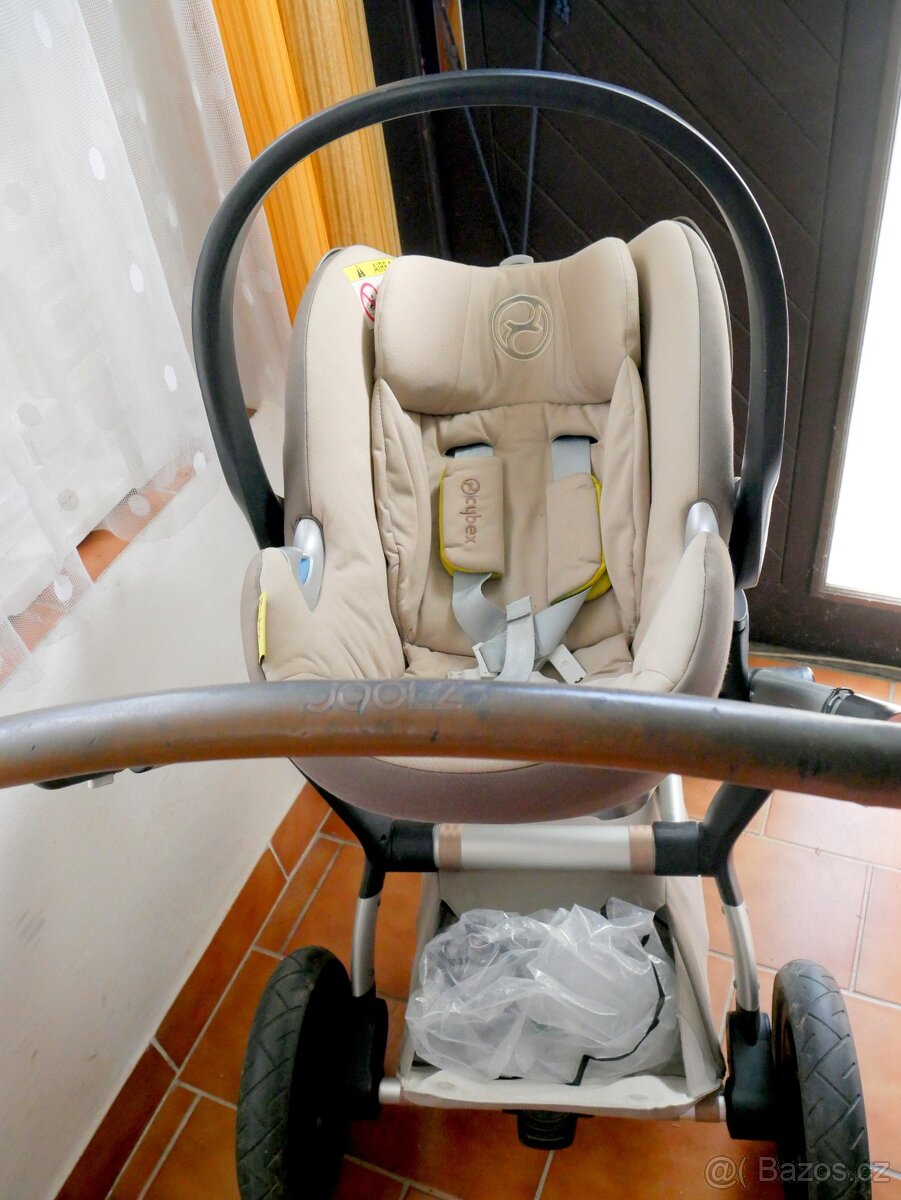 Kočárek Joolz s autosedačkou Cybex - 7