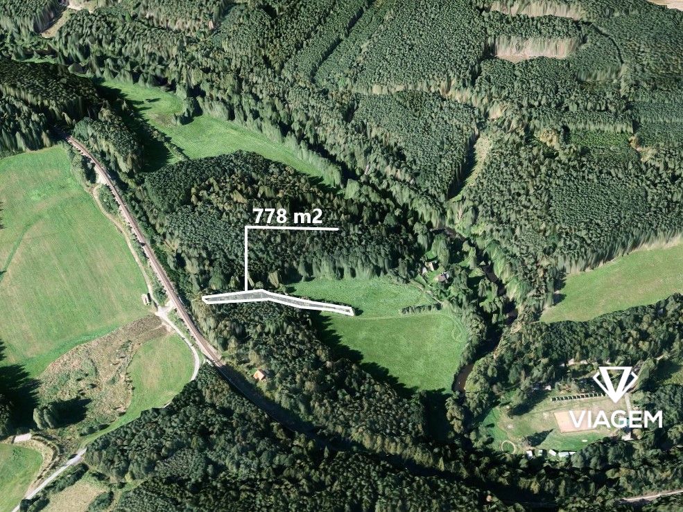 Les 3 555 m² - 7