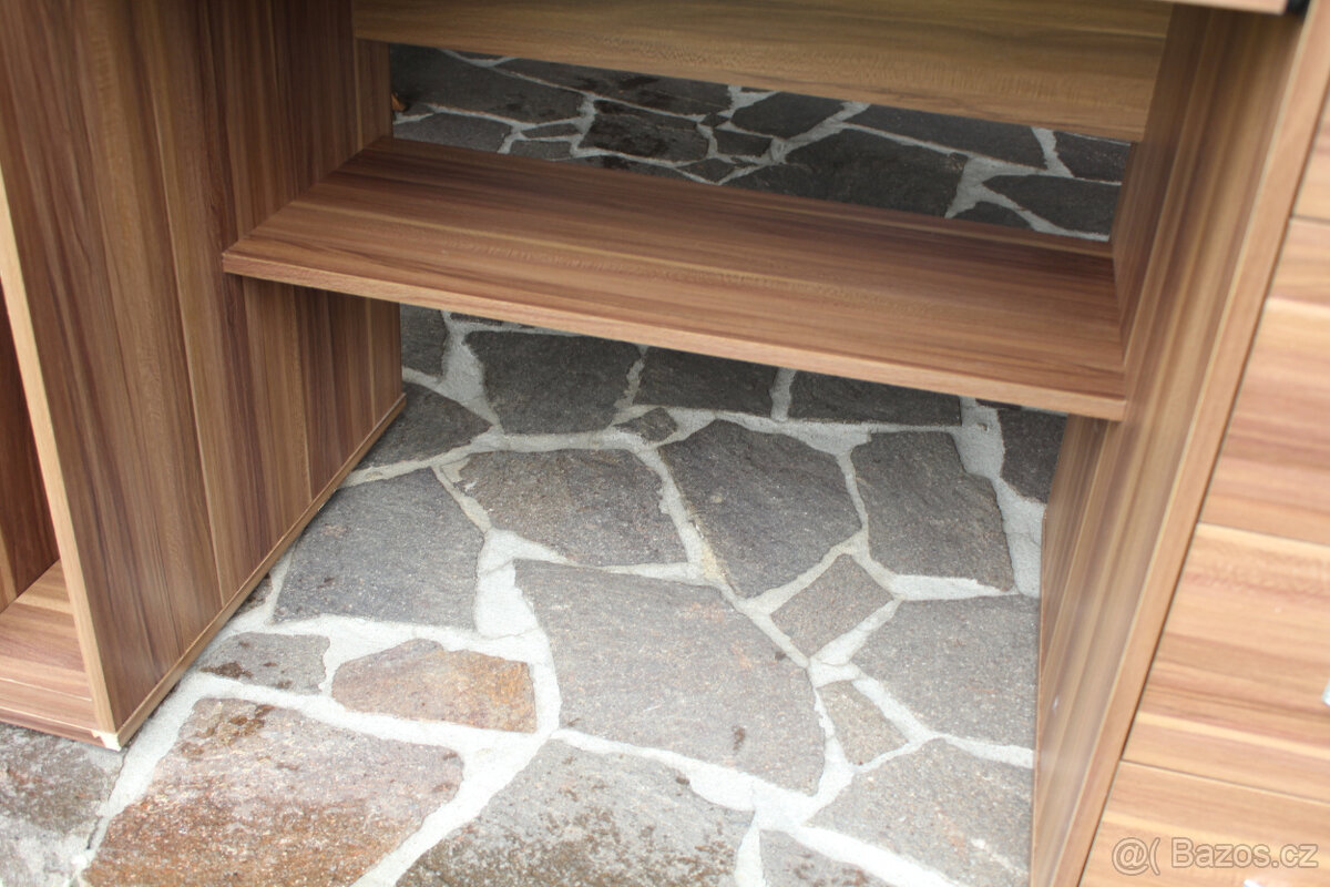 Psací stůl se 4 zásuvkami - 7