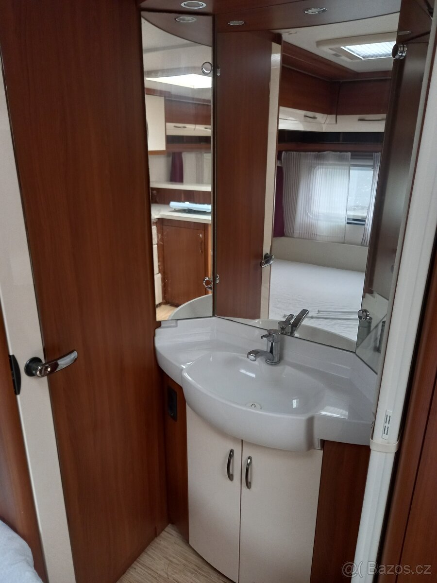 Obytný přívěs Hobby 560 cfe - 7