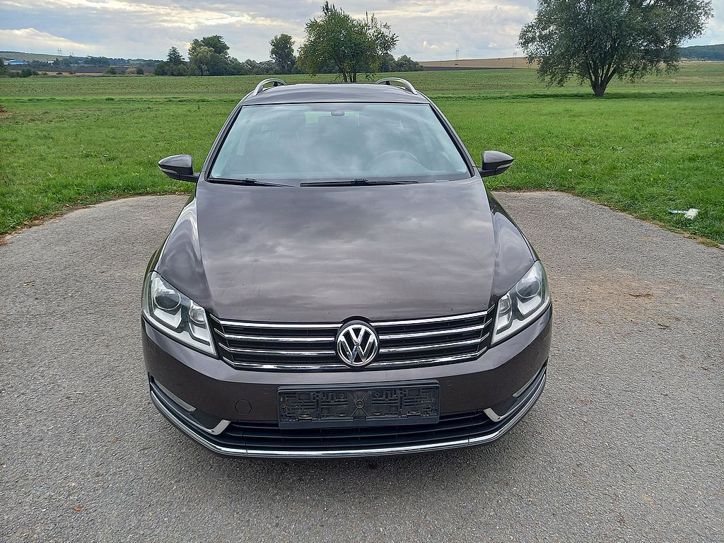 Volkswagen Passat 1.6 TDi-digiklima+alu.kola+Navi+ROZVODY - 7