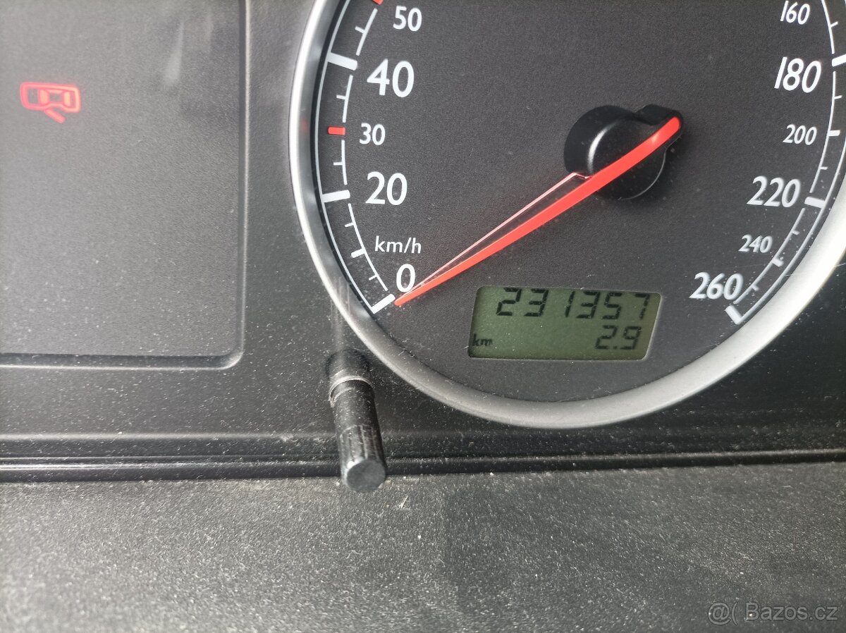 Volkswagen Sharan - 7