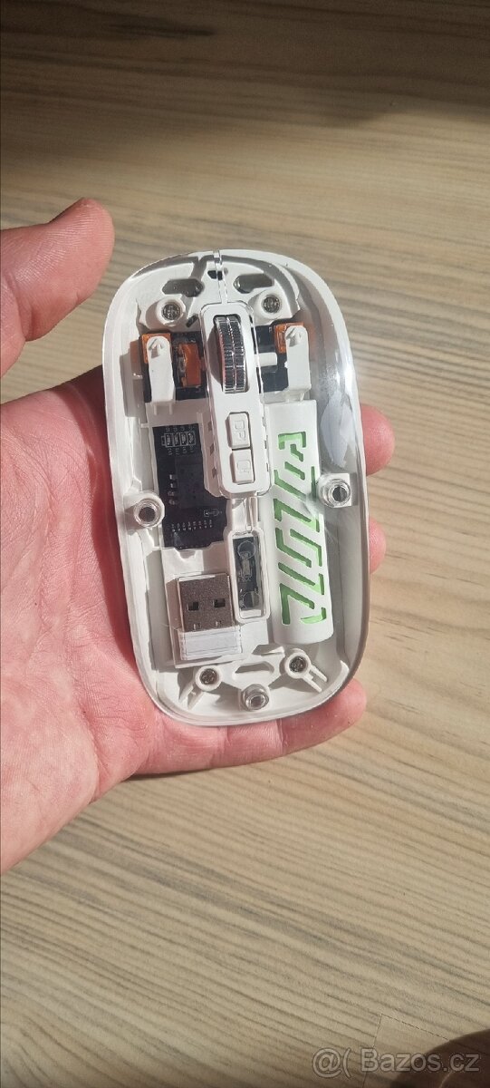 Bezdrátová transparentní myška (Bluetooth + USB) - 7