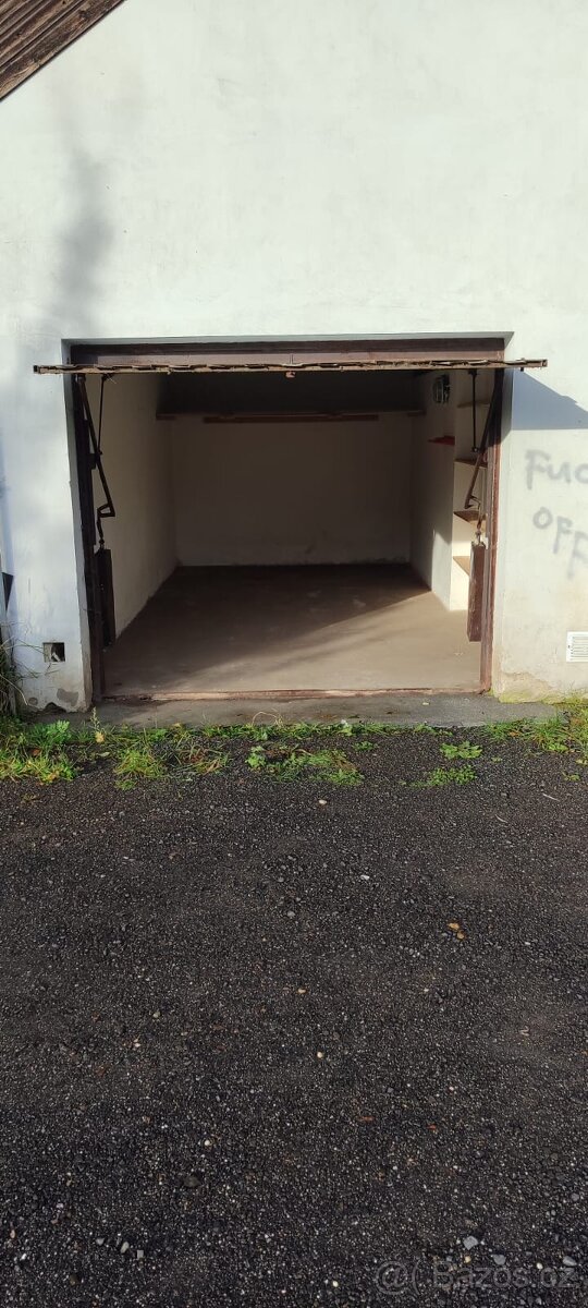 Garáž Hodkovická ulice - 7