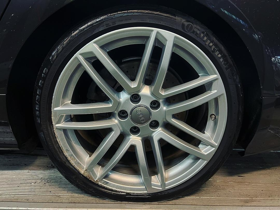 Vůz na náhradní díly Audi A7 4G sportback CKVB NPB LX7U - 7