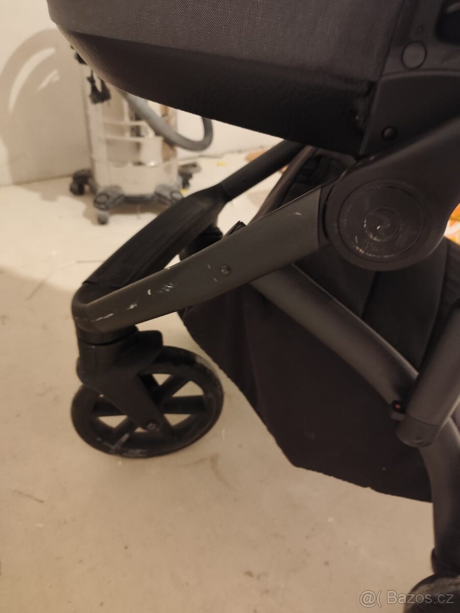 Kočárek Bloom Roan 2021, kombinace 3v1 - 7