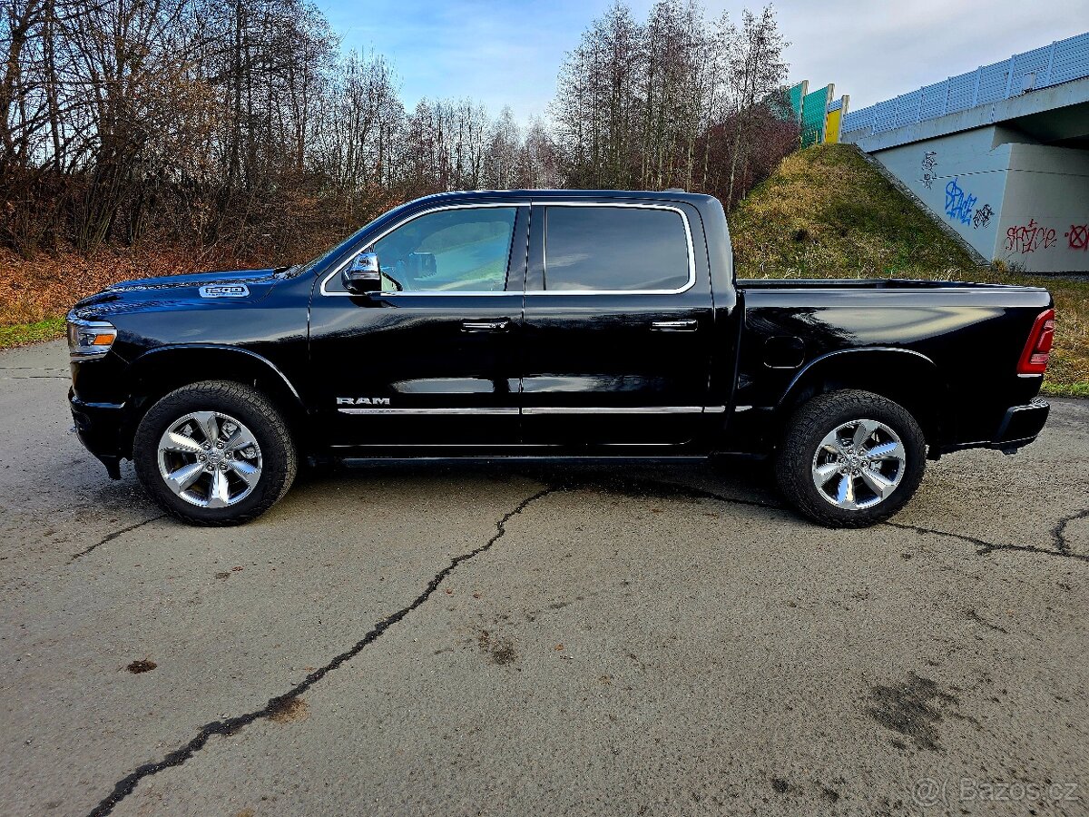 Dodge Ram 1500, 5,7 Hemi, Limited, DPH, NEBOURANÉ - 7