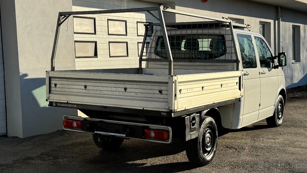 VW Transporter T5 valník, 6míst - 7