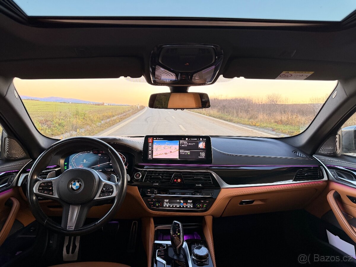 BMW 540i xDrive Touring – TOP výbava, záruka do 07/2027 - 7