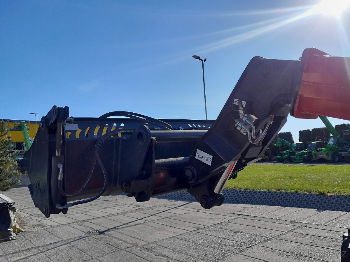 Teleskopický manipulátor Manitou MT625 jen 650h - 7