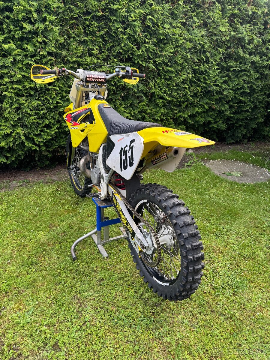 Suzuki RM 250 - 7