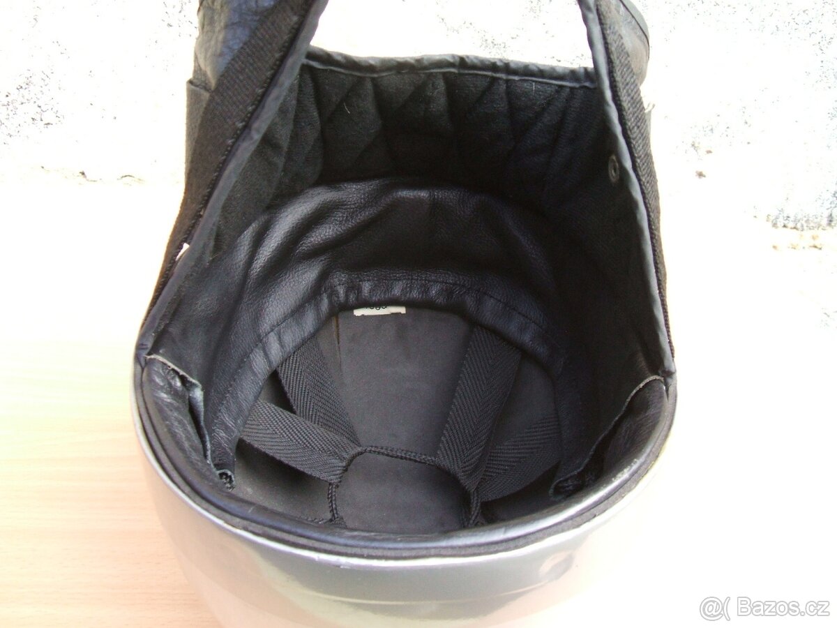 Krásná retro přilba - Fr. Šťastný - 7