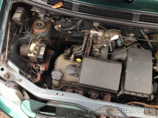 Suzuki Wagon R 1,0i 48kW, 2000 rok, díly - 7