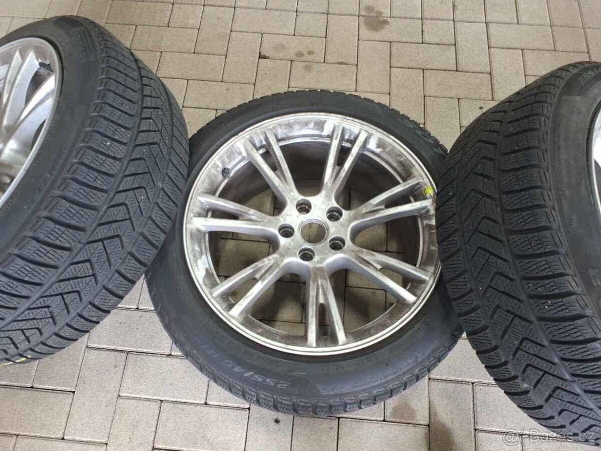 Tesla model Y long range dual motor - 7