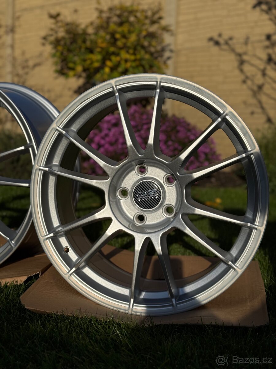 5x112 R18 OZ Racing Silver - 7