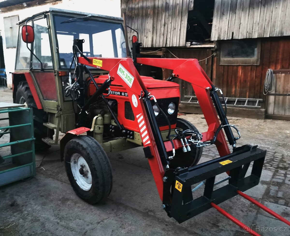 MONTÁŽ ČELNÍHO NAKLADAČE NA ZETOR, JOYSTICK ZDARMA - 7