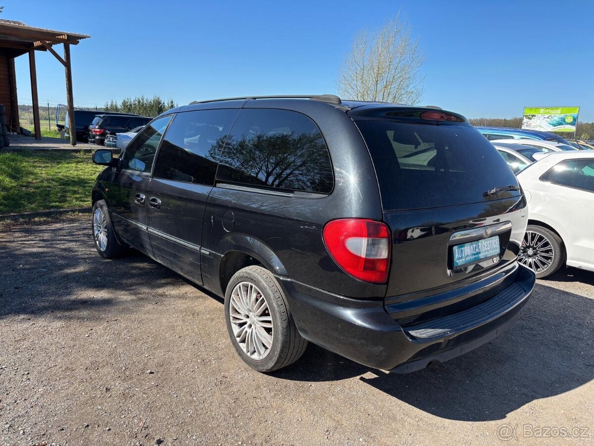 Chrysler Grand Voyager 2.8 CRD Automat 7 Míst - 7