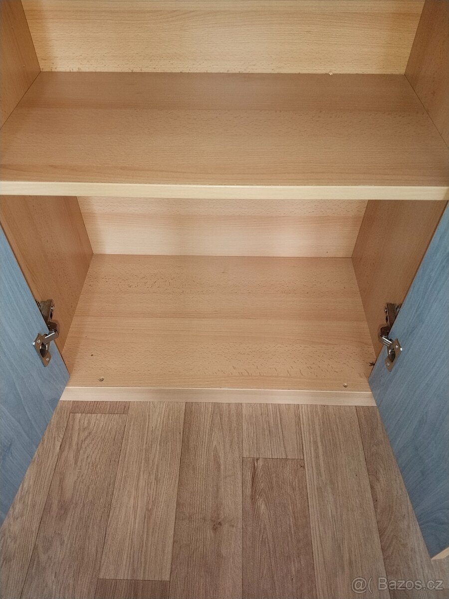 Nábytek z bývalého dětského pokoje. - 7