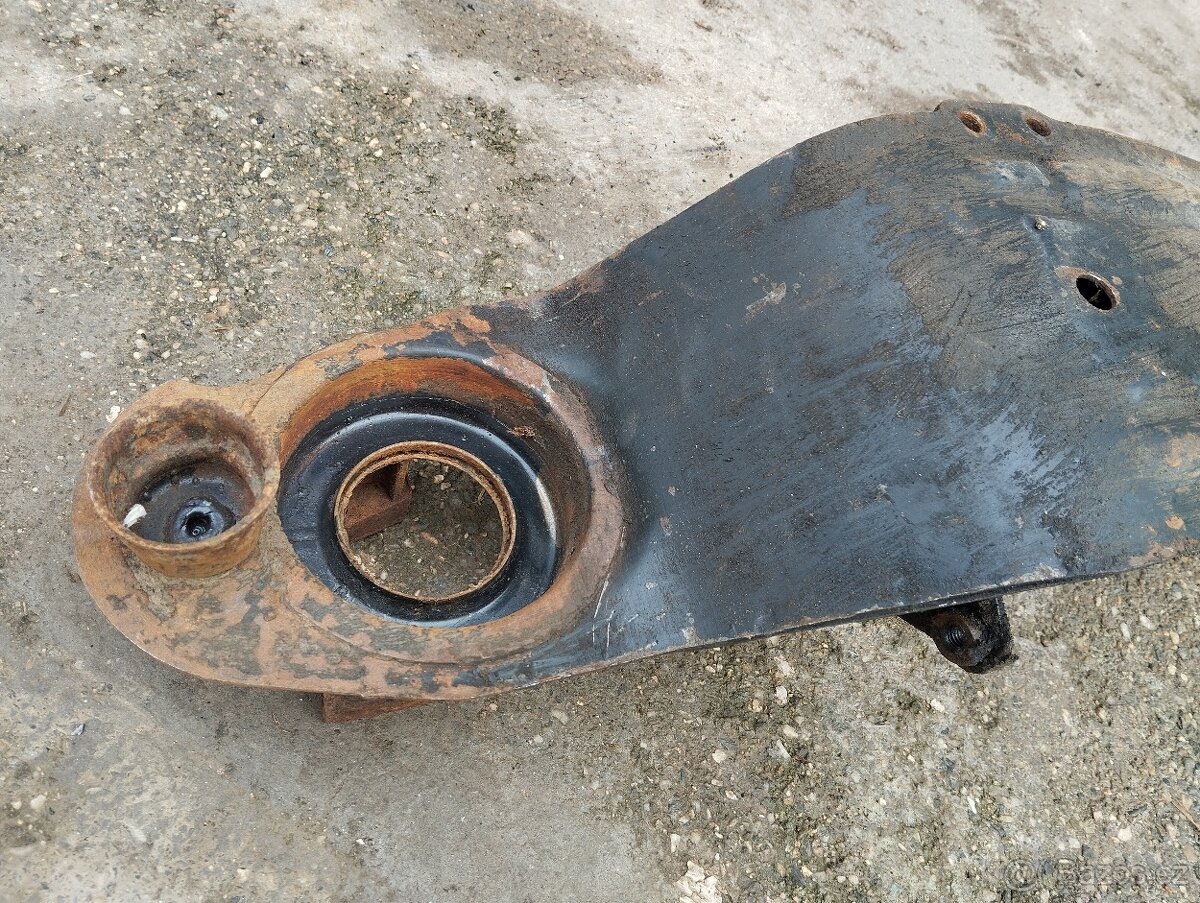 nápravnice Škoda - převodka řízení - 7