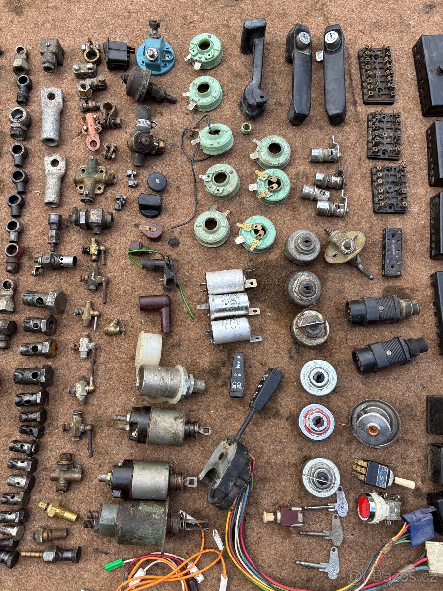 Díly součástky - 7