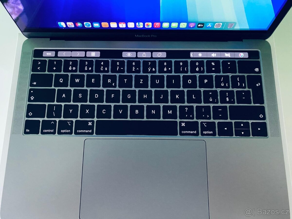 Apple MacBook PRO - 7
