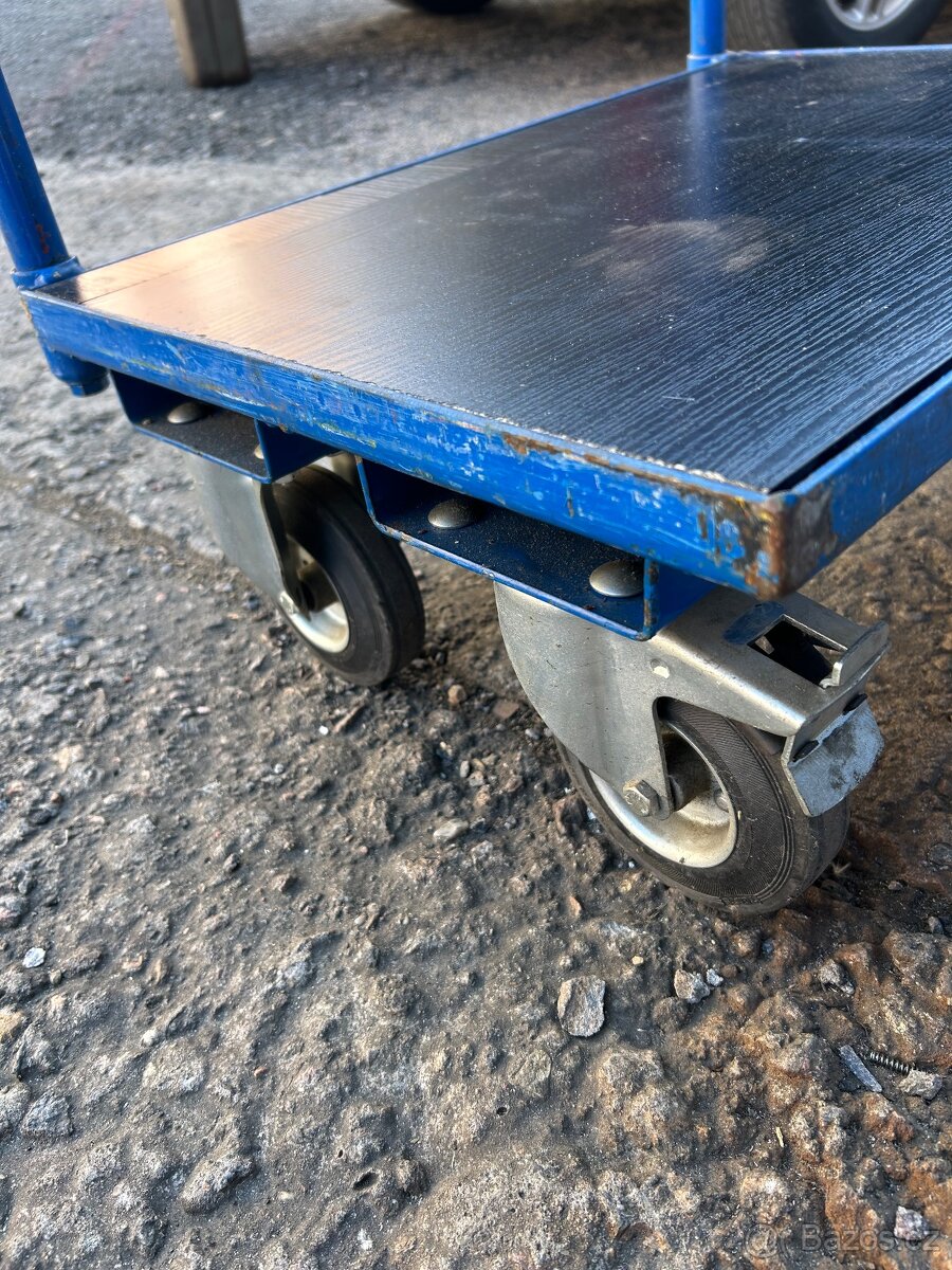 Dílenský vozík - 7