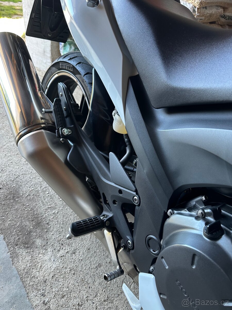 Honda cbf 1000 - 7
