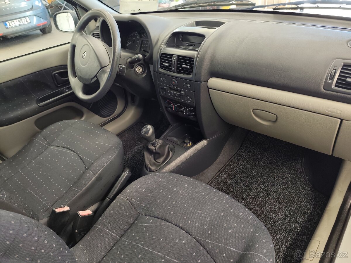 Renault Clio 1.2 55 kw r. v. 8/2002 - 7