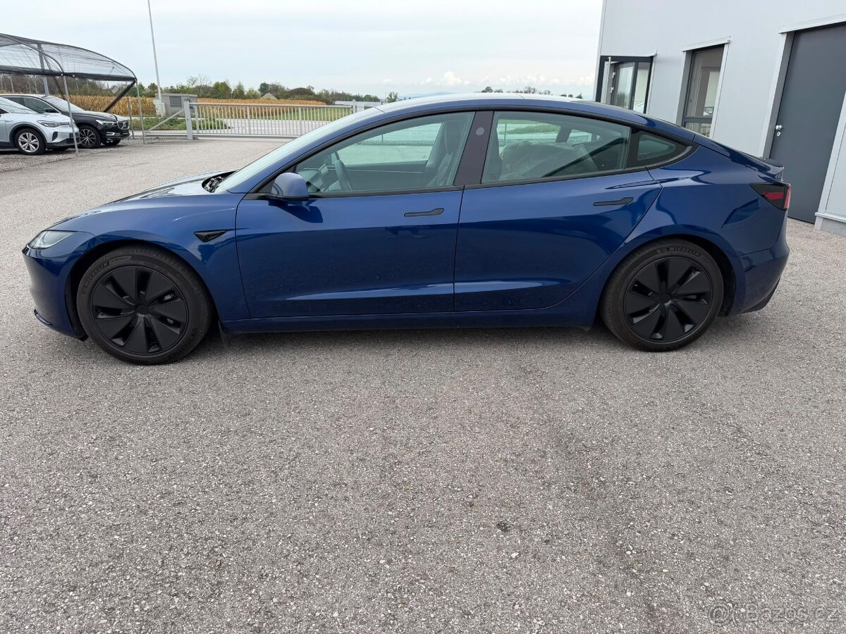 Tesla Model 3 Highland Long Range - 7
