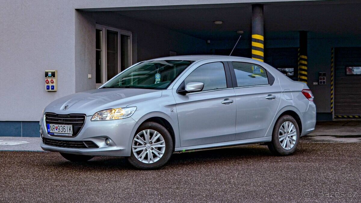 Peugeot 301 1.2 PureTech Allure - 7