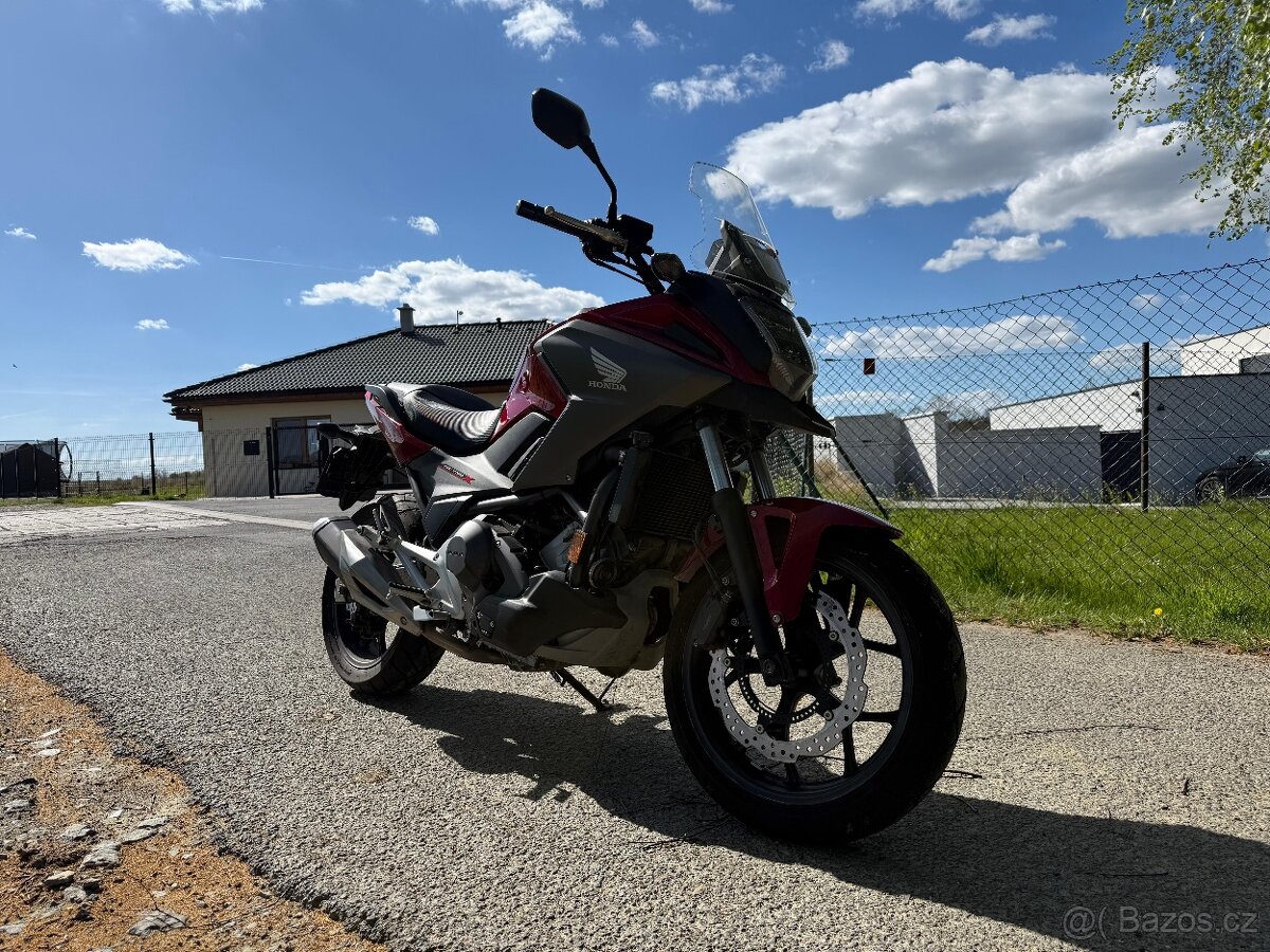 NC750X - 7