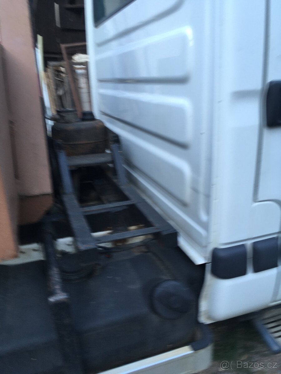 Renault Mascott nosič kontejneru 6t - 7