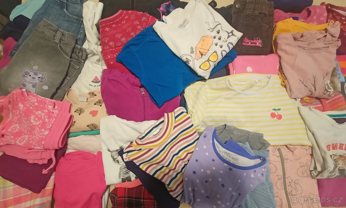 Dívčí oblečení 104-128 /70 ks- pouze jako celek :-) - 7