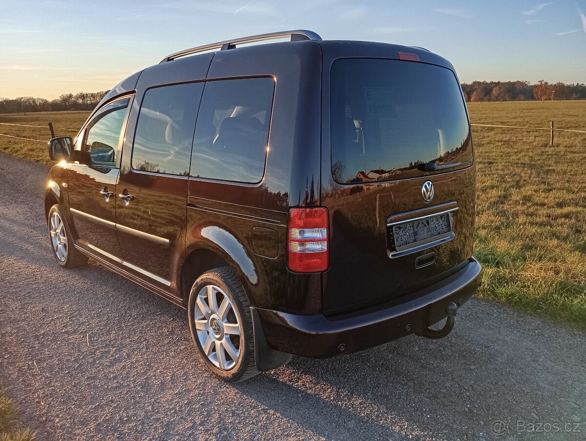 VW Caddy 2.0 Tdi 103kw Highline ,2.majitel, 193000km - 7