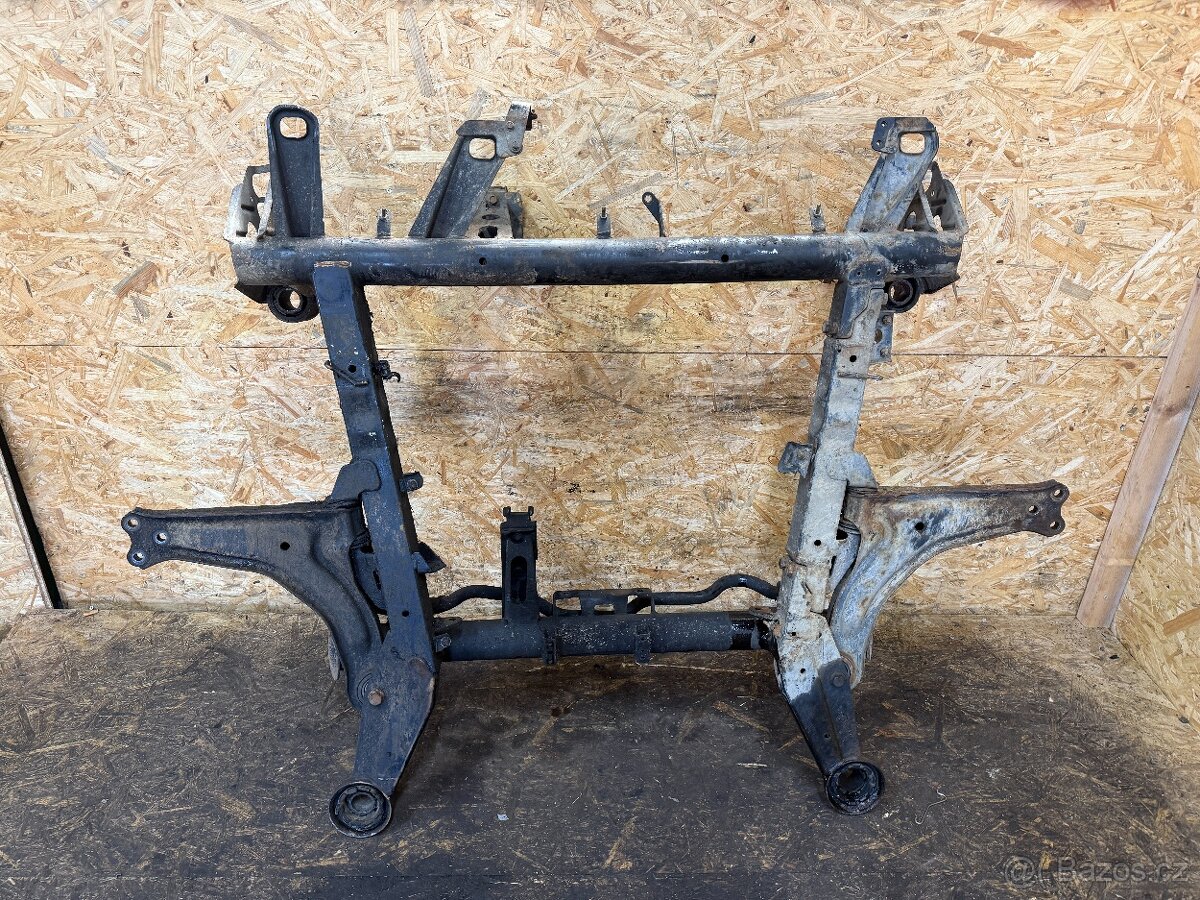 PŘEDNÍ NÁPRAVNICE MERCEDES VITO 638 - 7