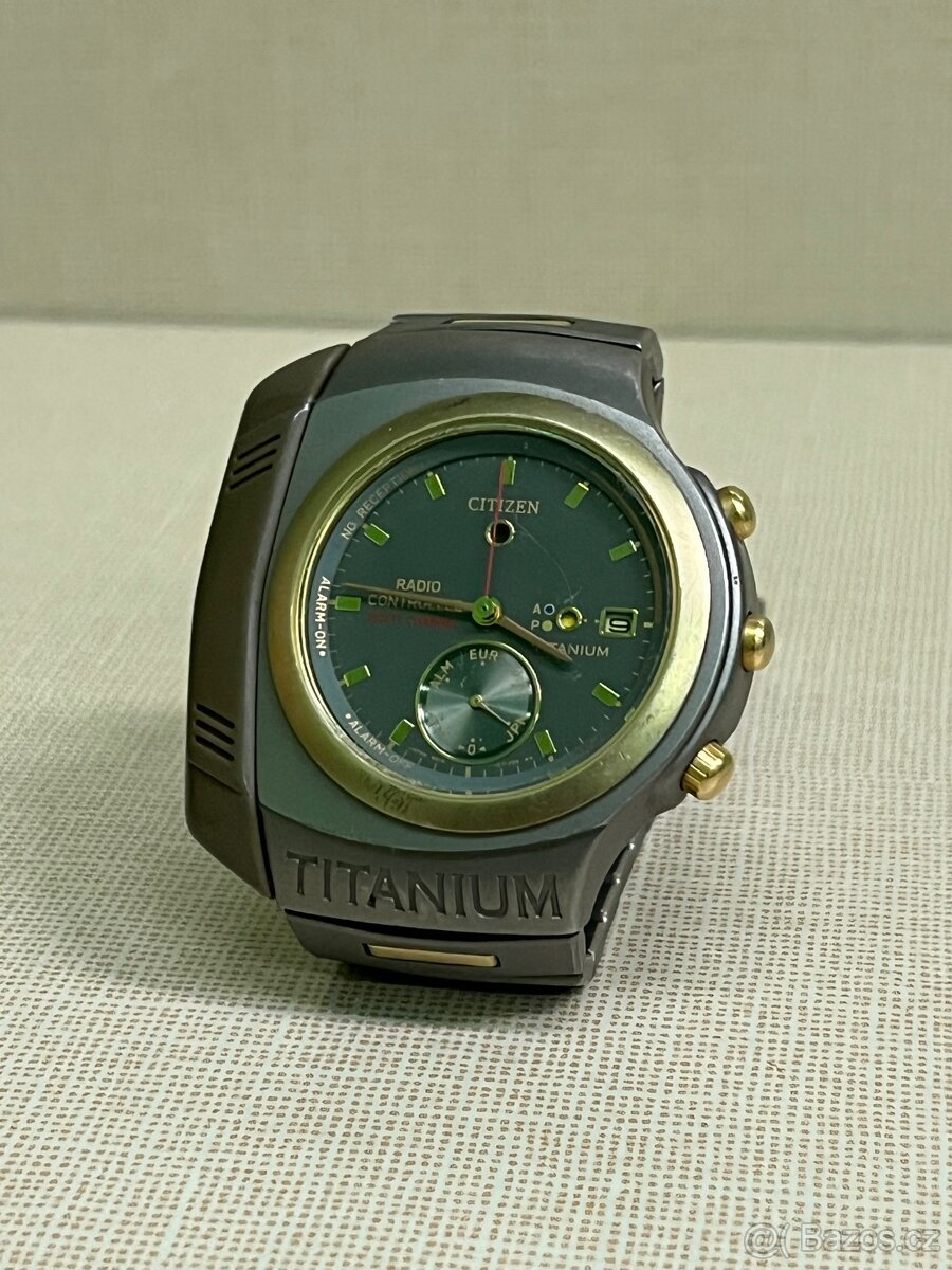 Citizen Radio Controlled Titanium – pánské hodinky - 7