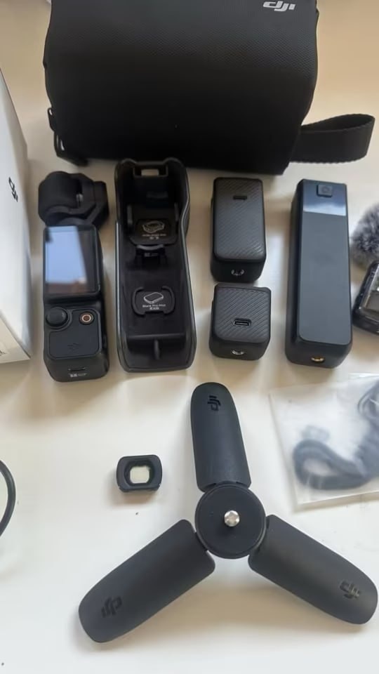 DJI Osmo Pocket 3 Creator Combo - 7