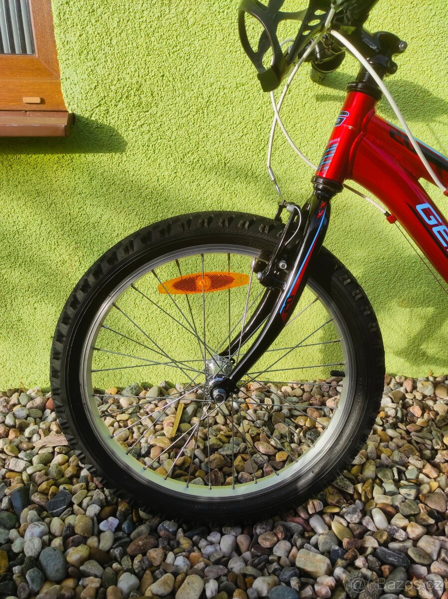 Značkové dětské kolo Genesis 20" - 7