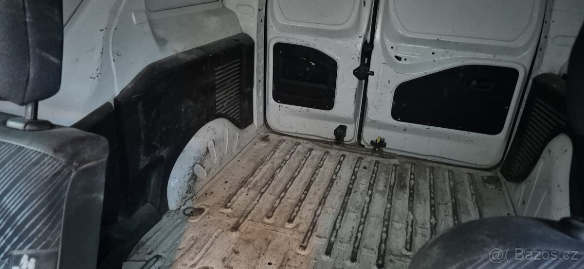 Prodám peugeot partner - 7