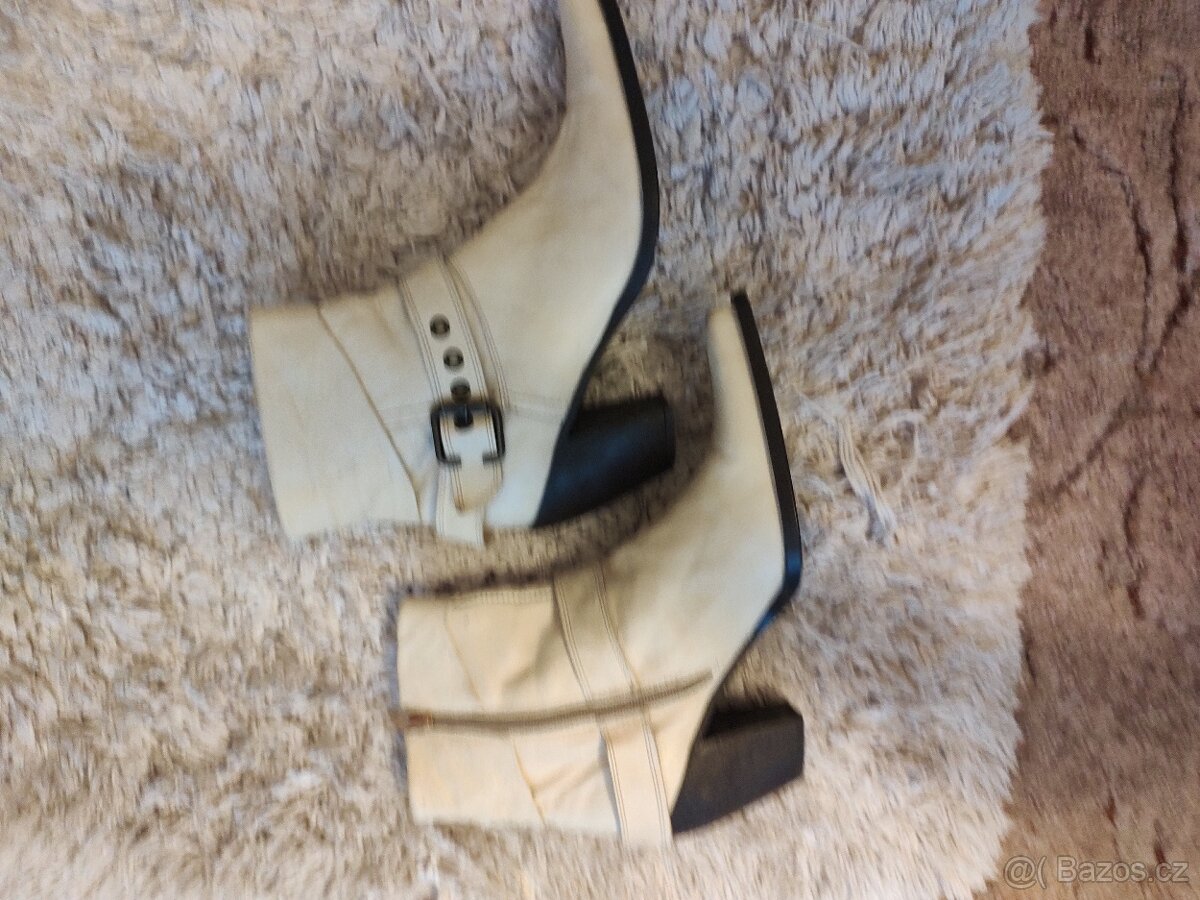 Kožené polokozačky - koně - 7