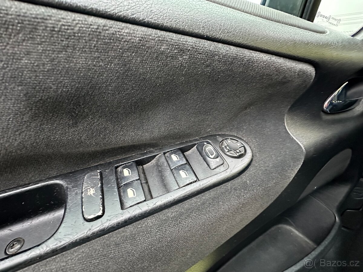 Peugeot 207 1.6HDI/66kW KLIMA TEMPOMAT r.v.2007 - 7