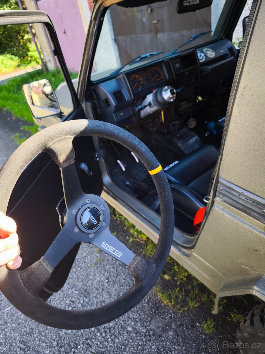 Suzuki Samurai rv. 94 Španělsko - 7