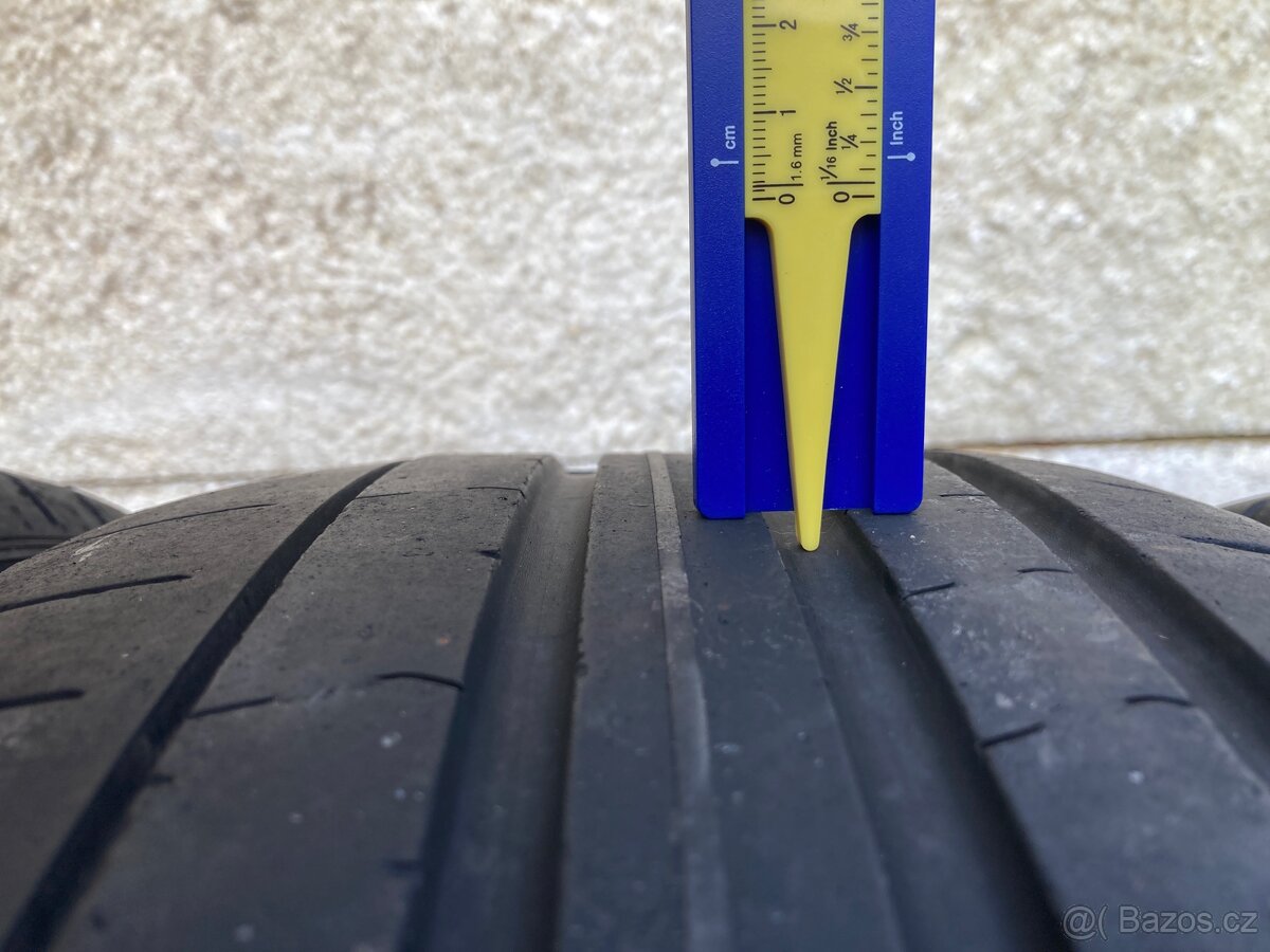 Letní sada pneu 225/45/19 Pirelli Pzero - 7