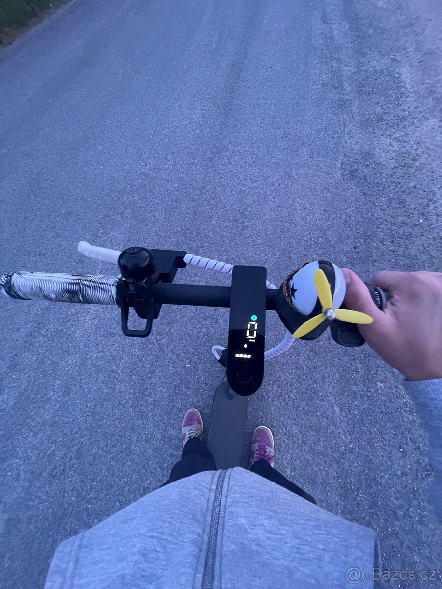 Xiaomi electronic scooter 4 - 7