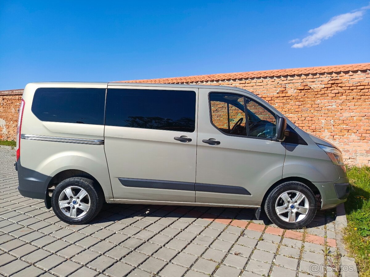 FORD TRANSIT CUSTOM 2.2 TDCI 92 KW 9 MÍST - 7