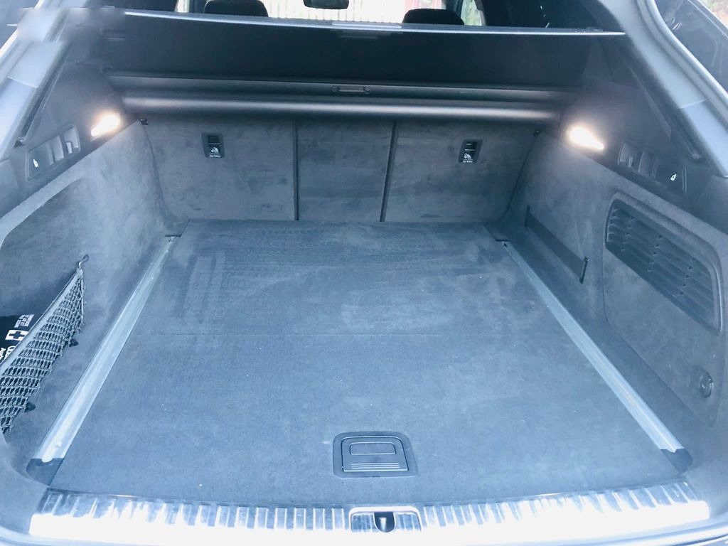 AUDI A6 - 7
