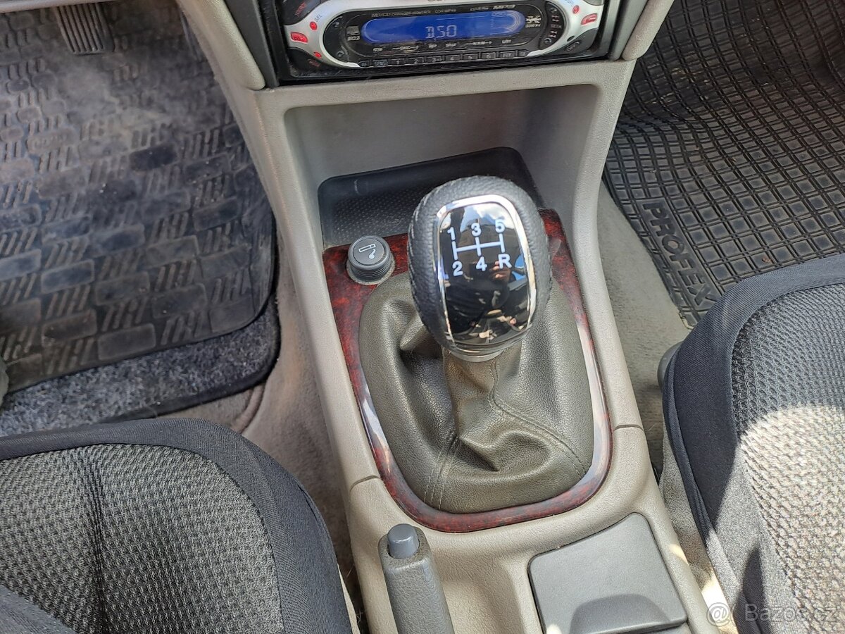 Volvo V40 - 7